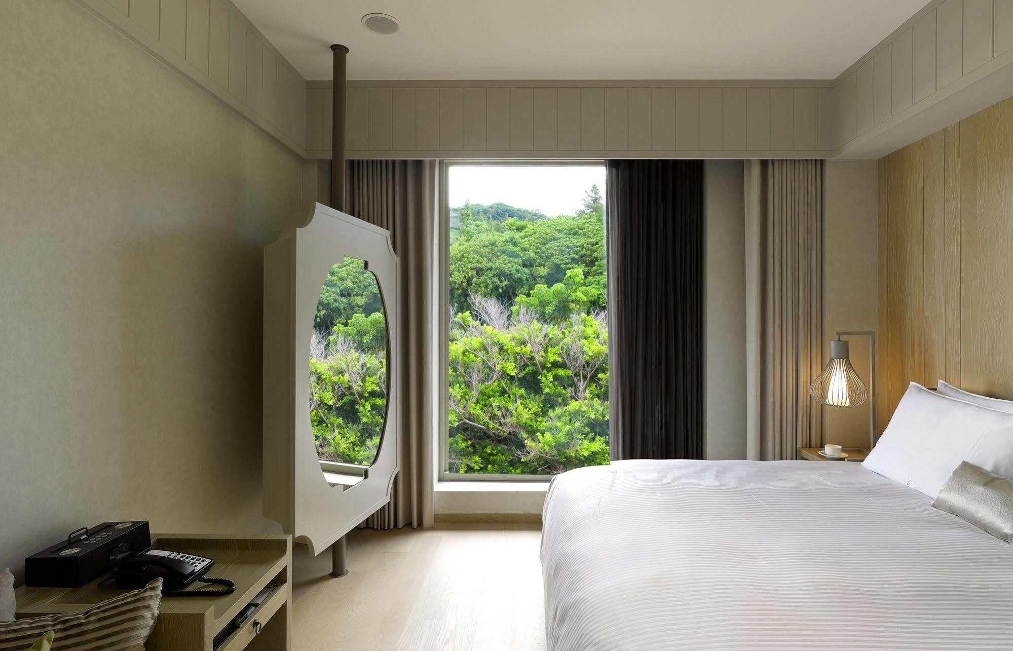 Hotel Gloria Manor Kenting Esterno foto